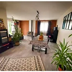 Dans Grande Maison Paisible Ubytování v soukromí Paulhan