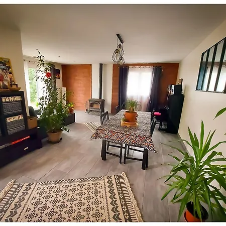 Dans Grande Maison Paisible ホームステイ